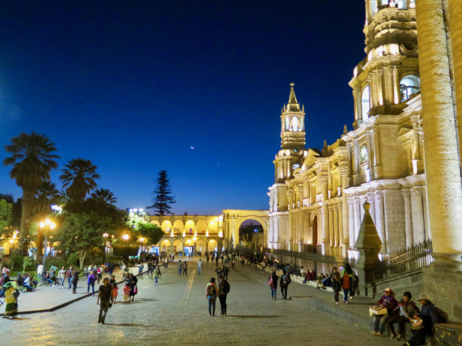 La cathédrale d'Arequipa (Pérou)